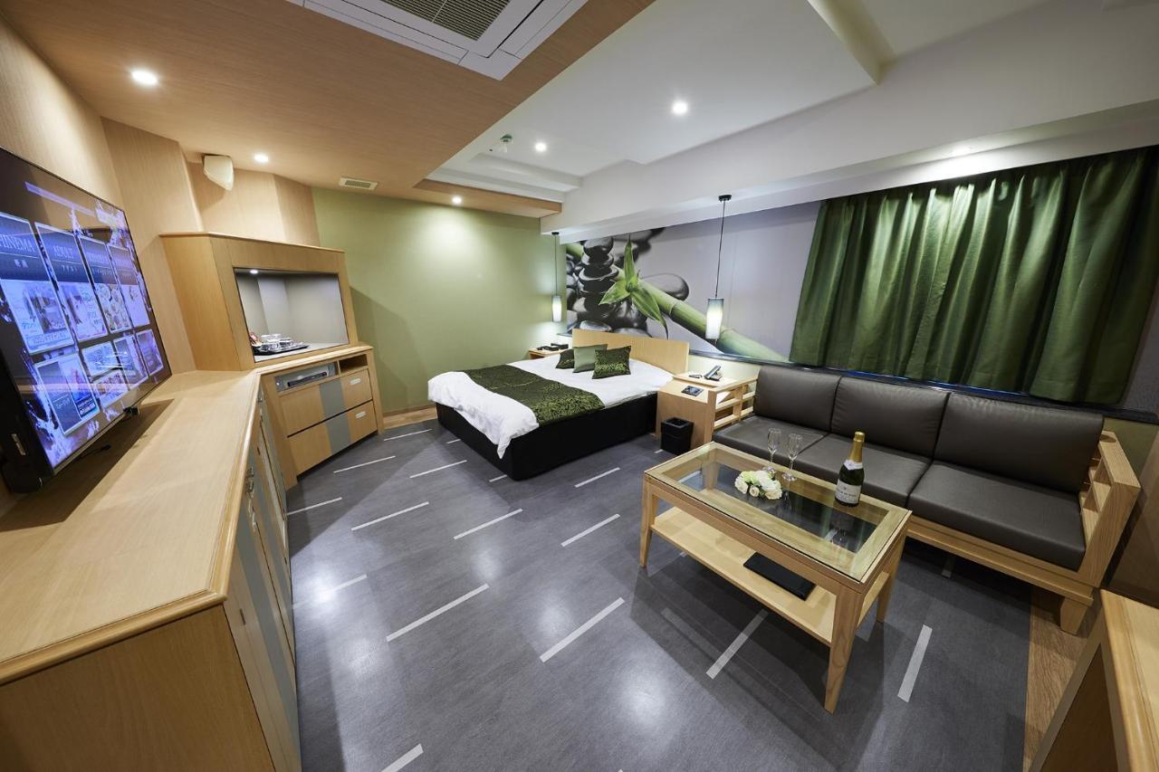 Hotel Sen (Adults Only) Osaka Exterior photo